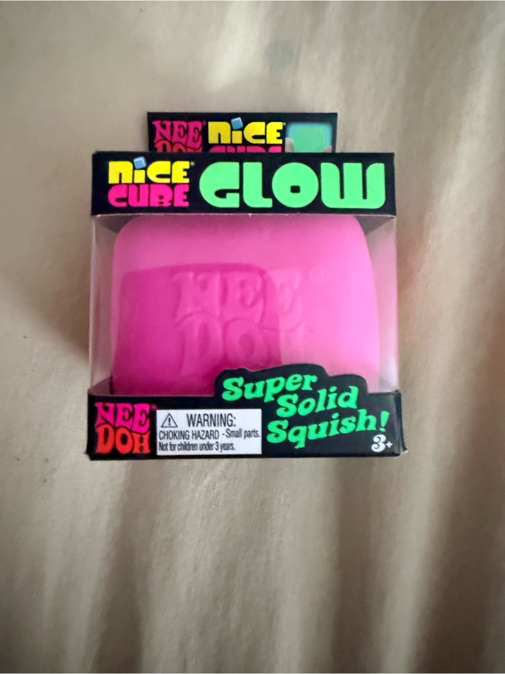 NeeDoh Nice Cube Glow Super Solid Squish - Pink